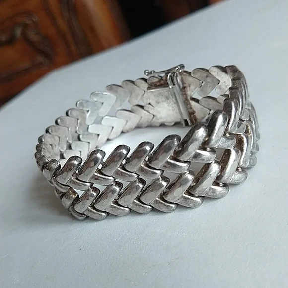 Vintage leaf or vine or leaves style bracelet sterling silver 925